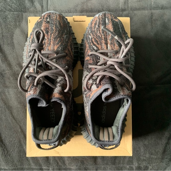 Yeezy Boost 350 V2 “Mx Rock” - Picture 7 of 14